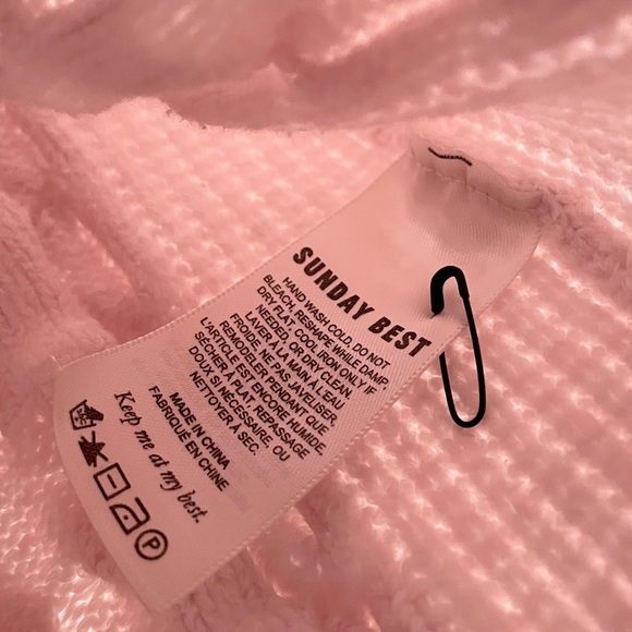 Aritzia Sunday Best winston Pink sweater vest - Picture 8 of 9